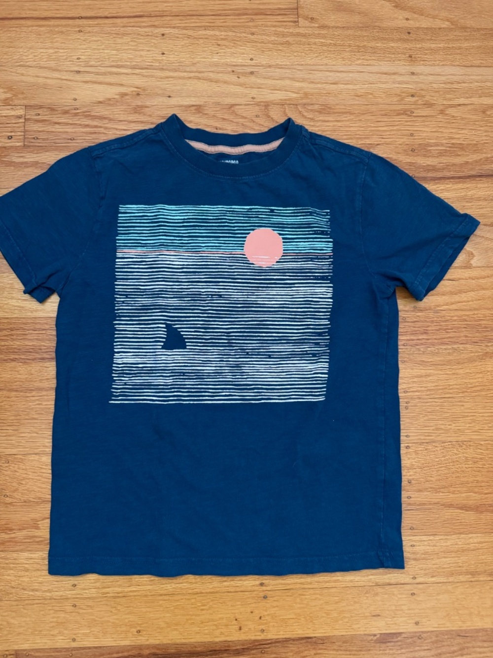 Gymboree Boys Blue Shark Fin Sunset Graphic Tee T-Shirt Medium (7-8) 100% Cotton